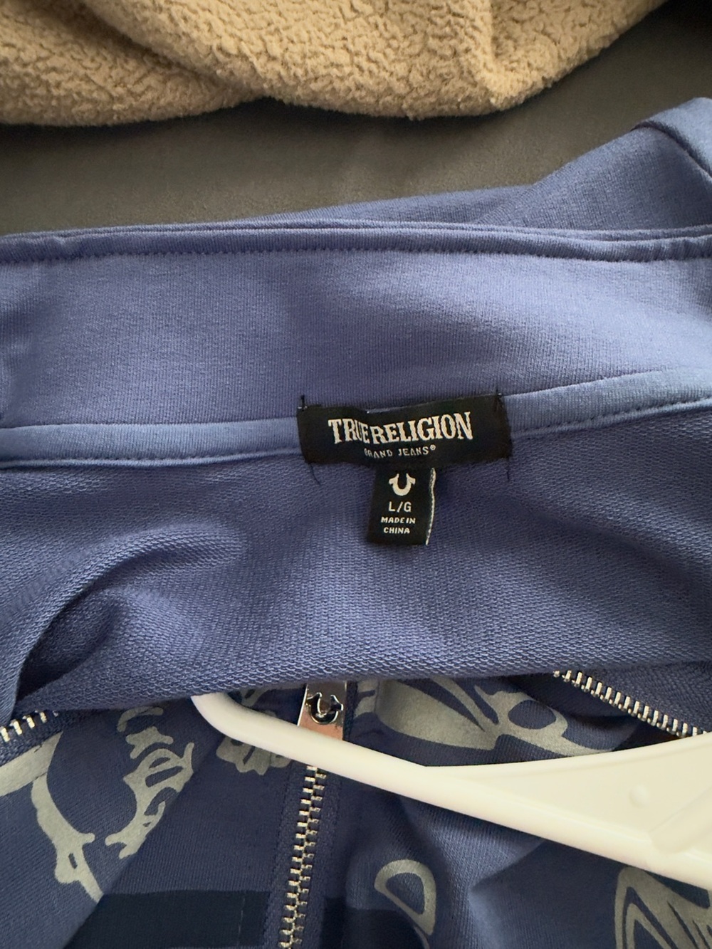 True religion short set - Picture 4 of 4